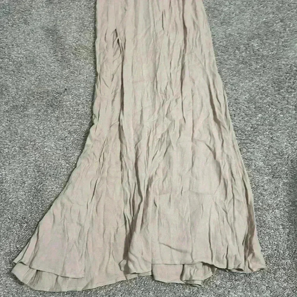Reformation Cream Maxi Dress - Picture 4 of 11